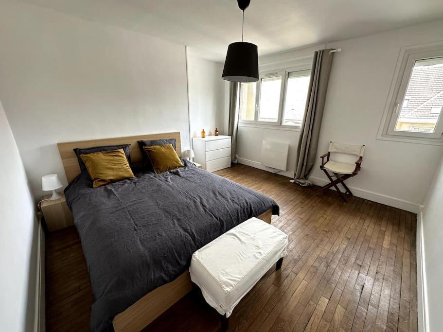 Apartmán Francois Mitterand 1 Elbeuf Exteriér fotografie